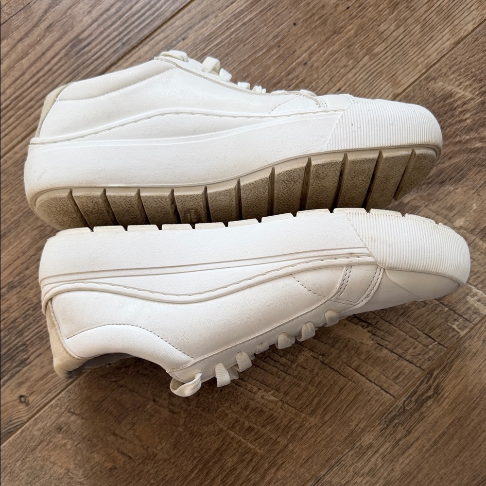 Dr. Scholl's Women's Time Off Sneaker Sneaker White 7.5 M - Picture 5 of 9